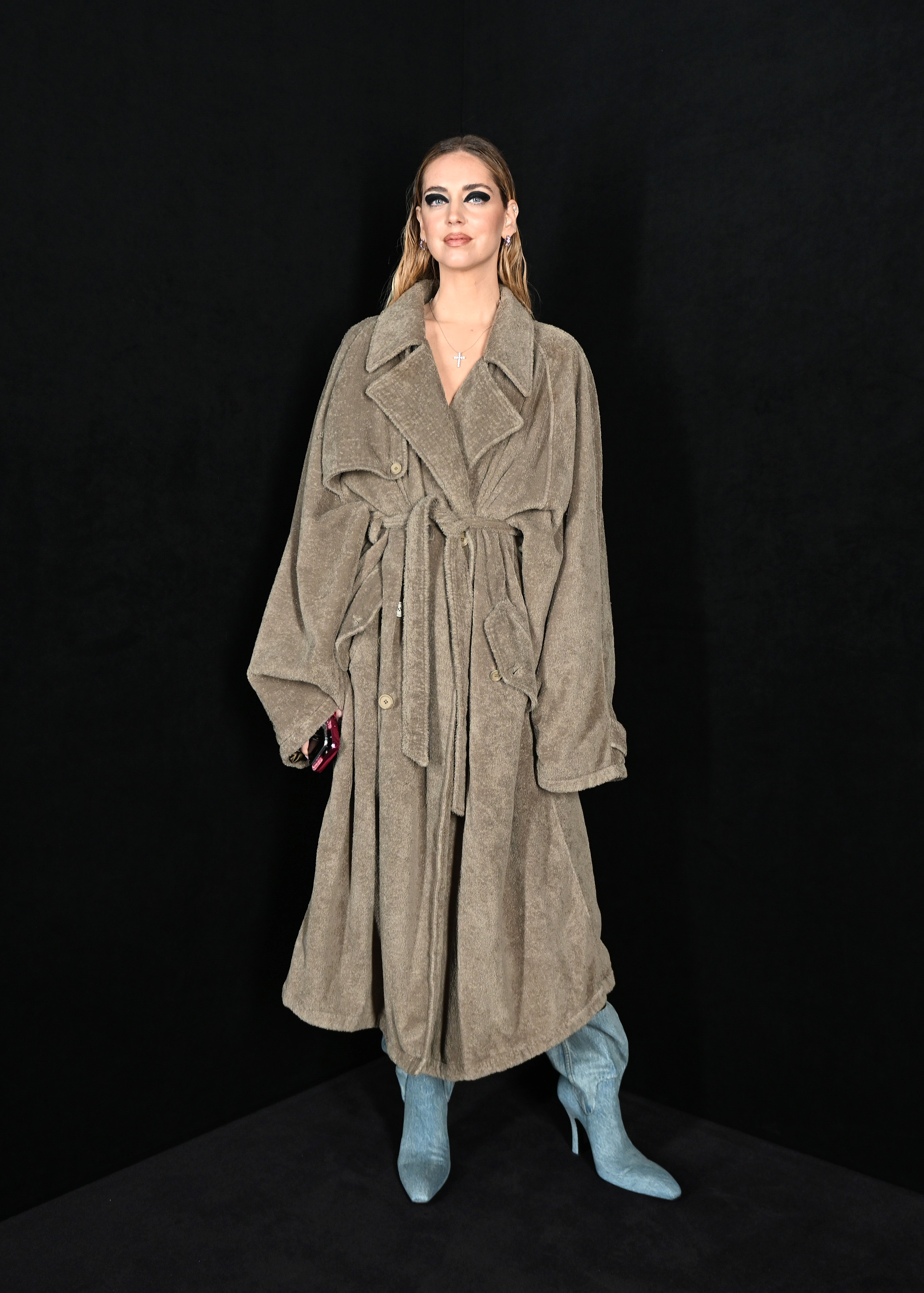 LE BOURGET, FRANCE – MARCH 06: Chiara Ferragni attends the Balenciaga FW 22 show at Le Bourget Halle d ‘Expositions on March 06, 2022 in Le Bourget, France. (Photo by Anthony Ghnassia/Getty Images For Balenciaga)